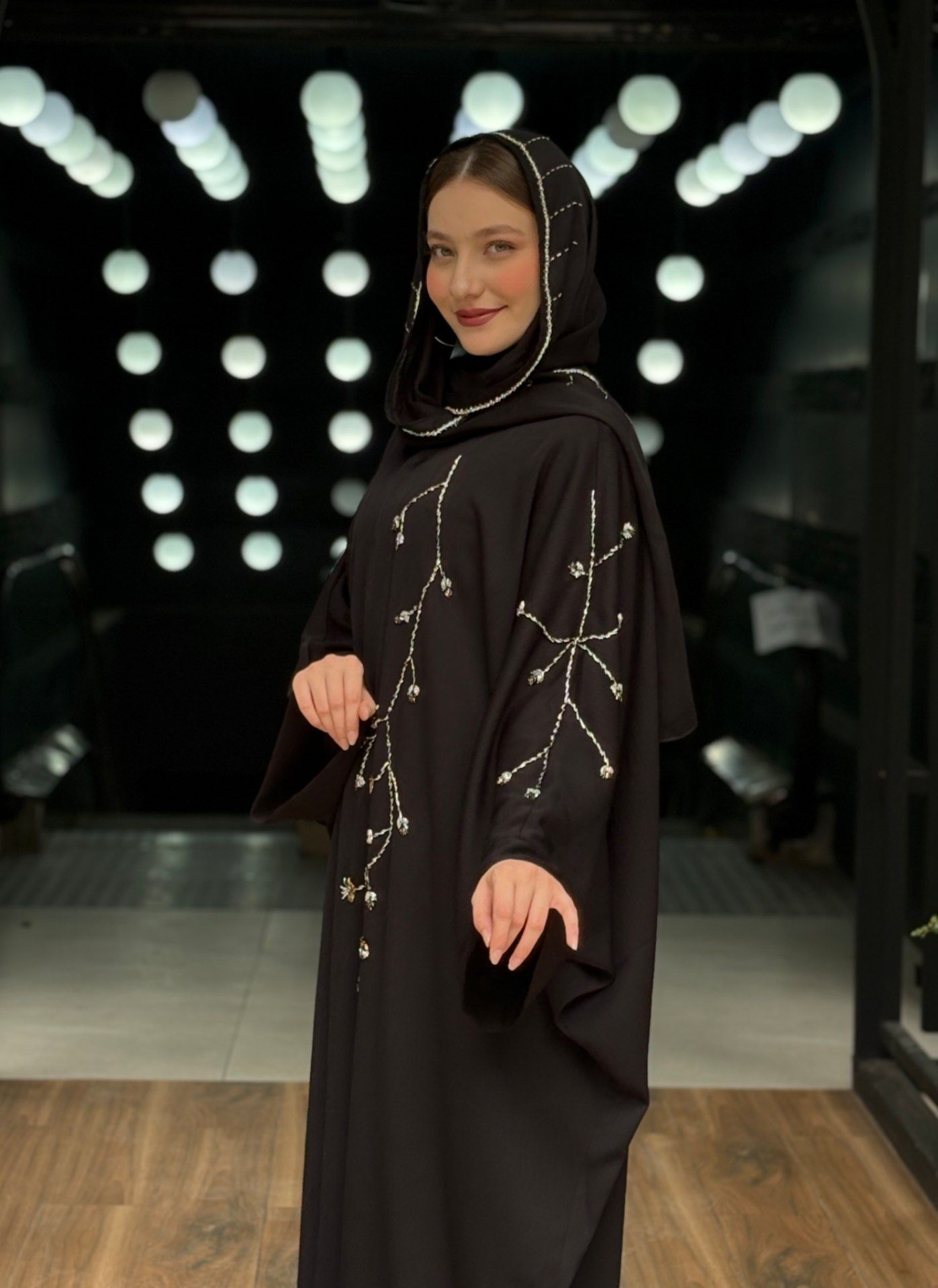 عبا جواهر دوزی مزونی🤍